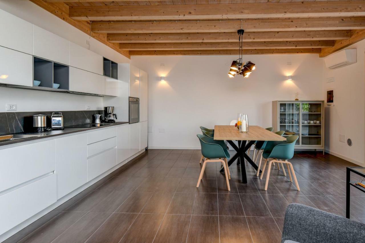My Peschiera Family Home Deluxe Пескьера-дель-Гарда Экстерьер фото