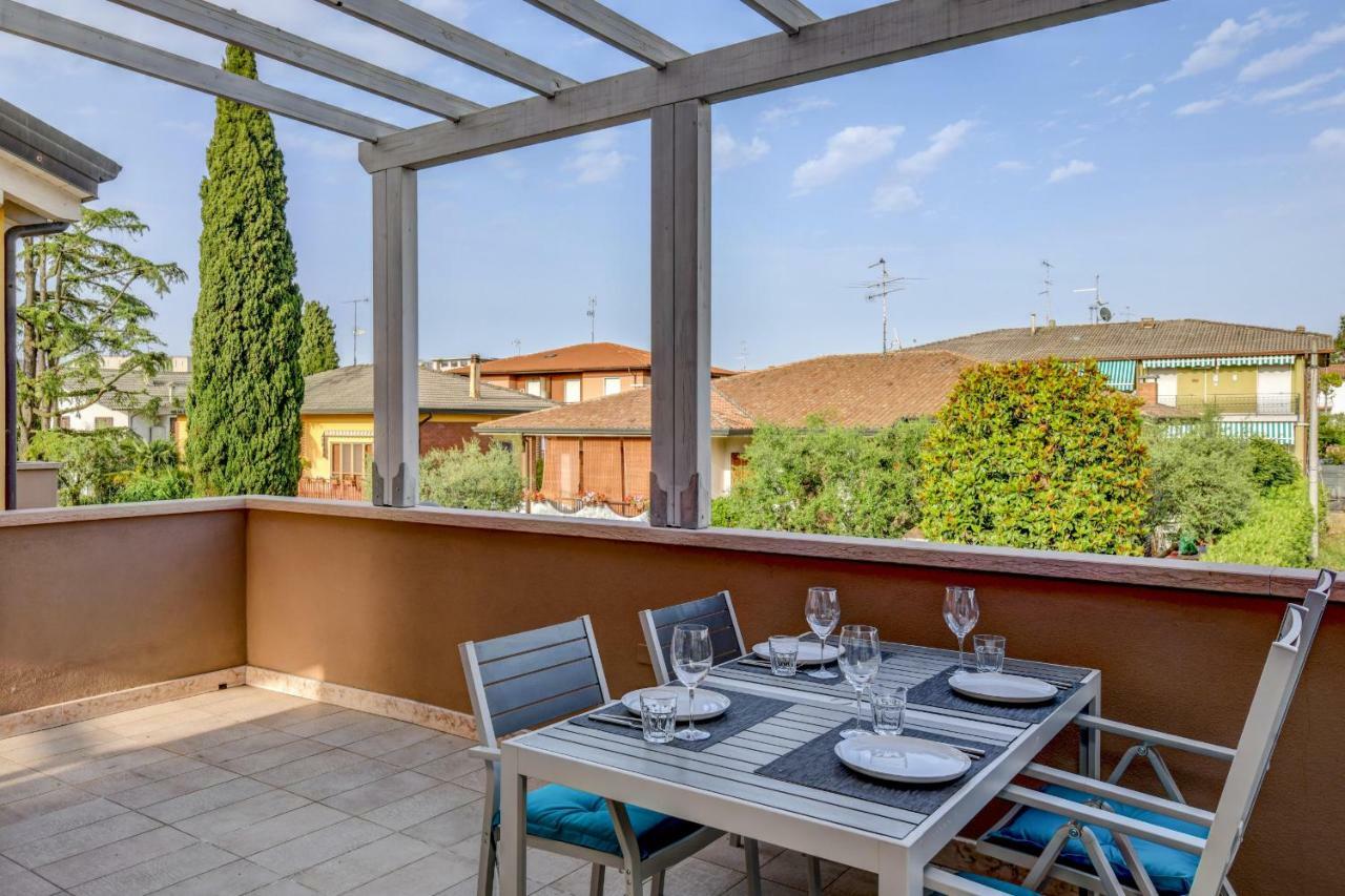My Peschiera Family Home Deluxe Пескьера-дель-Гарда Экстерьер фото